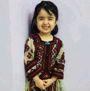 Meet your Posher, Rabia